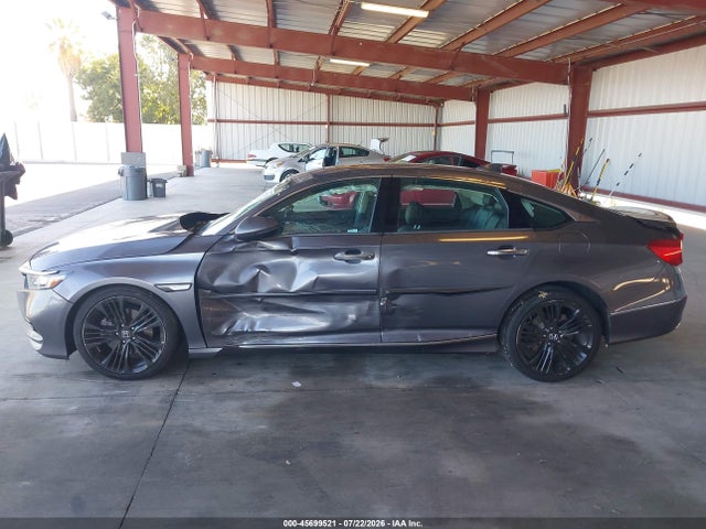 1HGCV1F97JA140635 Honda Accord Touring