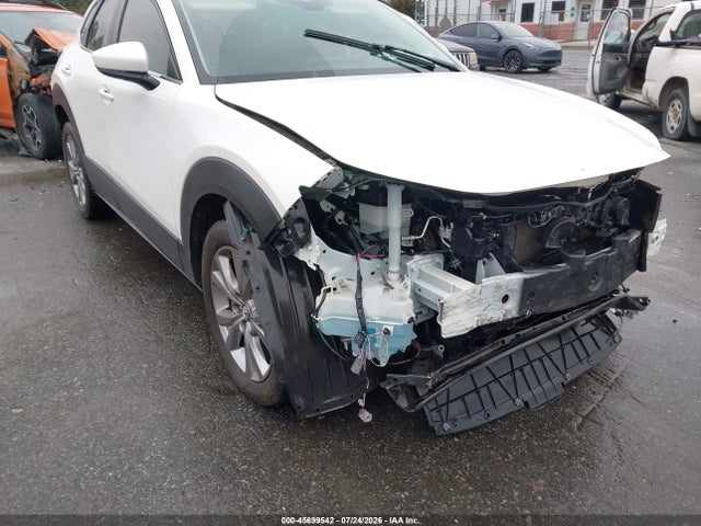 45699542 :رقم المزاد ، 3MVDMBBL3NM400226 vin ، 2022 Mazda Cx-30 Select مزاد بيع