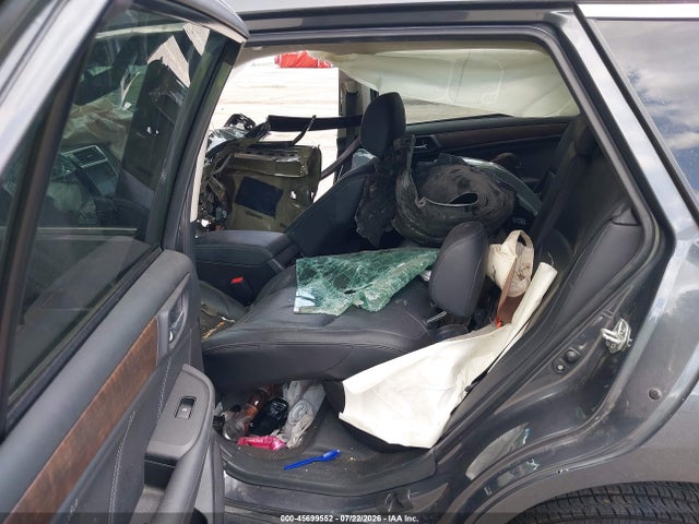 45699552 :رقم المزاد ، 4S4BSENC7J3207922 vin ، 2018 Subaru Outback 3.6r Limited مزاد بيع