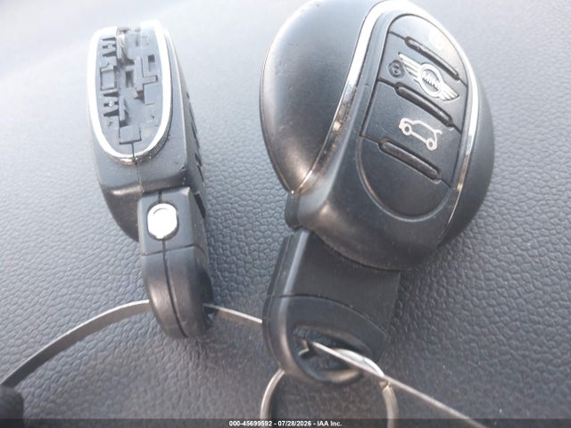 45699592 :رقم المزاد ، WMWXP7C59F2A41041 vin ، 2015 Mini Hardtop Cooper S مزاد بيع