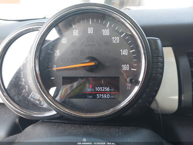 45699592 :رقم المزاد ، WMWXP7C59F2A41041 vin ، 2015 Mini Hardtop Cooper S مزاد بيع