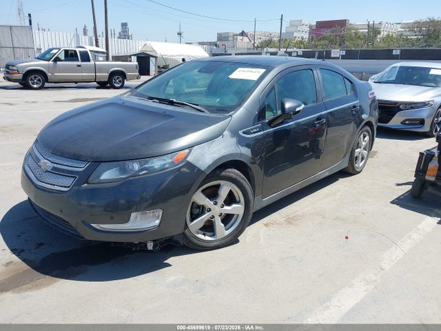 Chevrolet Volt 2015 1G1RD6E49FU135630 Image 2