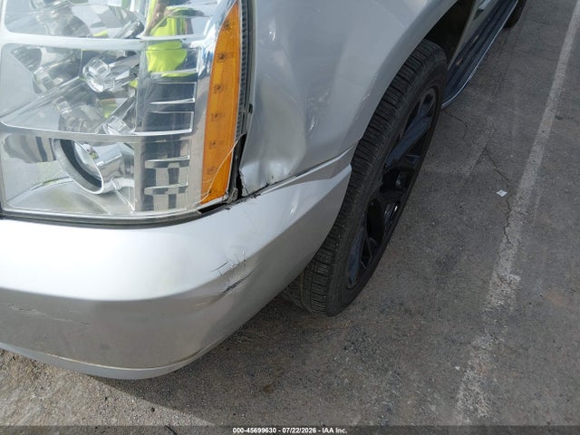 Aukcja sprzedaży 2011 Cadillac Escalade Luxury, vin: 1GYS4BEF0BR148874, numer aukcji: 45699630