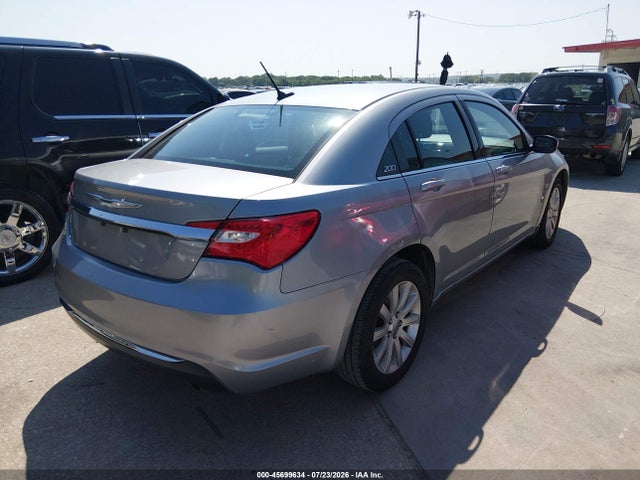 45699634 :رقم المزاد ، 1C3CCBBB5DN575593 vin ، 2013 Chrysler 200 Touring مزاد بيع