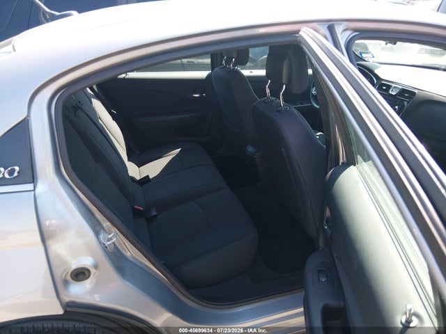 45699634 :رقم المزاد ، 1C3CCBBB5DN575593 vin ، 2013 Chrysler 200 Touring مزاد بيع
