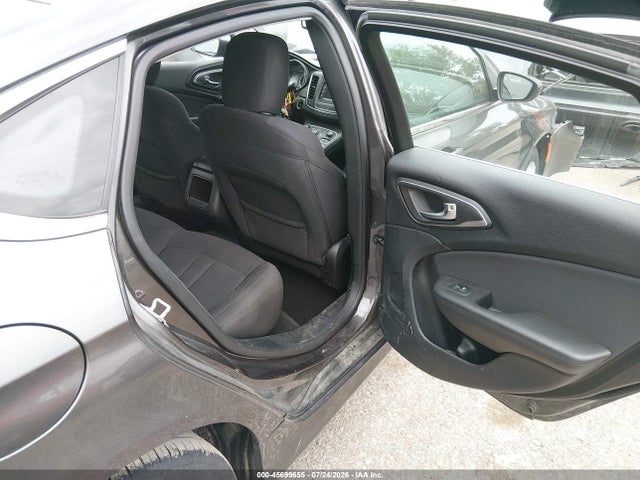 Aukcja sprzedaży 2015 Chrysler 200 Limited, vin: 1C3CCCAB8FN558765, numer aukcji: 45699655