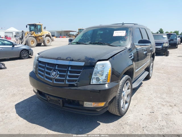 2011 Cadillac Escalade Luxury მანქანა იყიდება აუქციონზე, vin: 1GYS3BEFXBR100382, აუქციონის ნომერი: 45699656