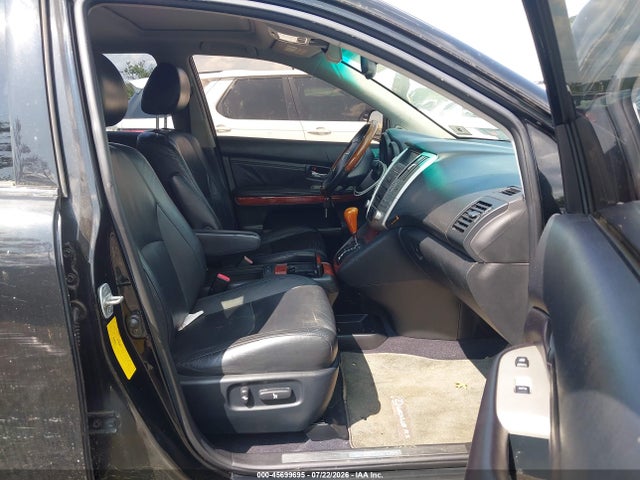 2004 Lexus Rx 330 მანქანა იყიდება აუქციონზე, vin: JTJGA31U340006070, აუქციონის ნომერი: 45699695