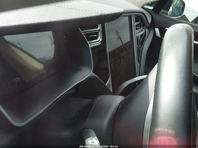 Tesla Model S P85 2014 5YJSA1H16EFP55767 Image 14