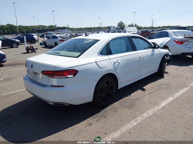 Продаж на аукціоні авто 2021 Volkswagen Passat 2.0t Se, vin: 1VWSA7A36MC003221, номер лоту: 45699771