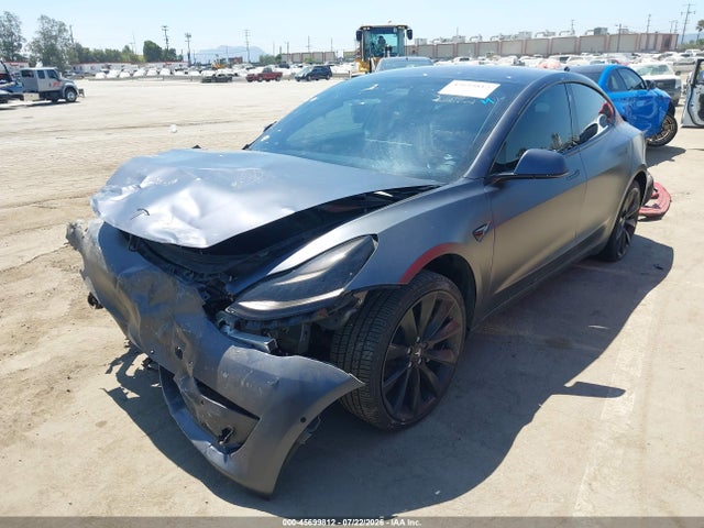 Tesla Model 3 Long Range/mid Range 2018 5YJ3E1EA7JF025700 Image 2