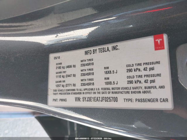 Tesla Model 3 Long Range/mid Range 2018 5YJ3E1EA7JF025700 Image 9