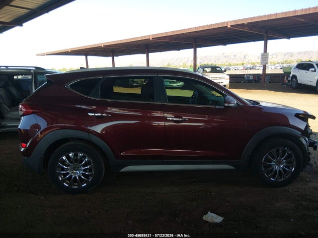 2017 Hyundai Tucson Se Plus მანქანა იყიდება აუქციონზე, vin: KM8J33A47HU526091, აუქციონის ნომერი: 45699821