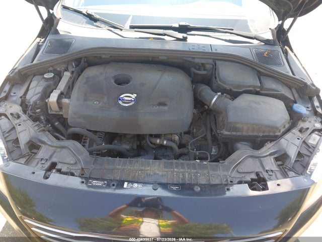 Aukcja sprzedaży 2015 Volvo S60 T5 Premier, vin: YV126MFK8F1336130, numer aukcji: 45699837