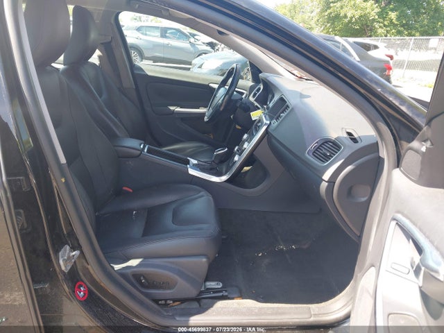 Aukcja sprzedaży 2015 Volvo S60 T5 Premier, vin: YV126MFK8F1336130, numer aukcji: 45699837