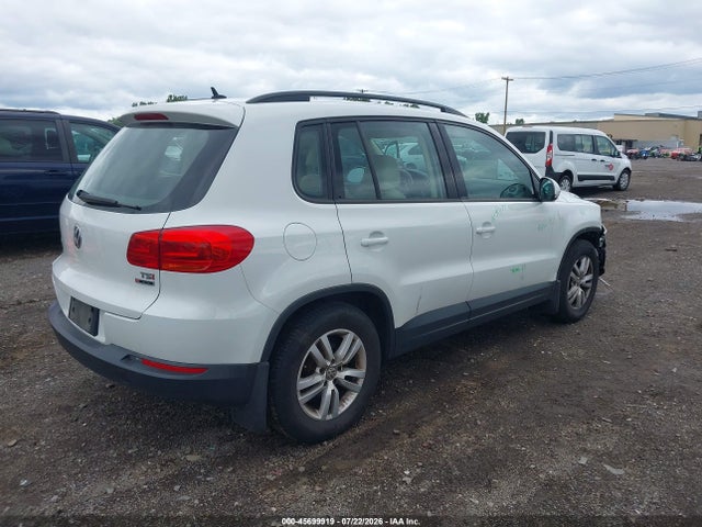 Продаж на аукціоні авто 2016 Volkswagen Tiguan S, vin: WVGBV7AX9GW559788, номер лоту: 45699919
