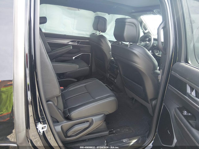 1C4SJVBP8TS176655 Jeep Grand Wagoneer Limited Reserve 4x4