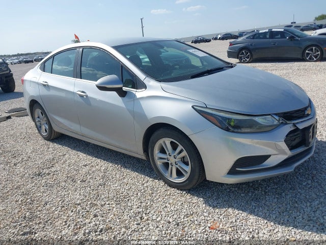 Продаж на аукціоні авто 2018 Chevrolet Cruze Lt Auto, vin: 1G1BE5SM6J7175989, номер лоту: 45699956