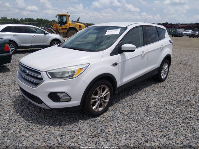 Ford ESCAPE SE 2017 1FMCU0GD4HUC68401 Image 2