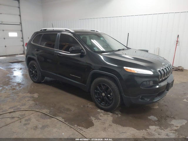2016 Jeep Cherokee Latitude მანქანა იყიდება აუქციონზე, vin: 1C4PJMCB1GW262455, აუქციონის ნომერი: 45700001