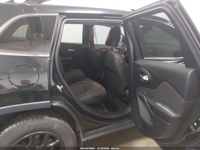 2016 Jeep Cherokee Latitude მანქანა იყიდება აუქციონზე, vin: 1C4PJMCB1GW262455, აუქციონის ნომერი: 45700001