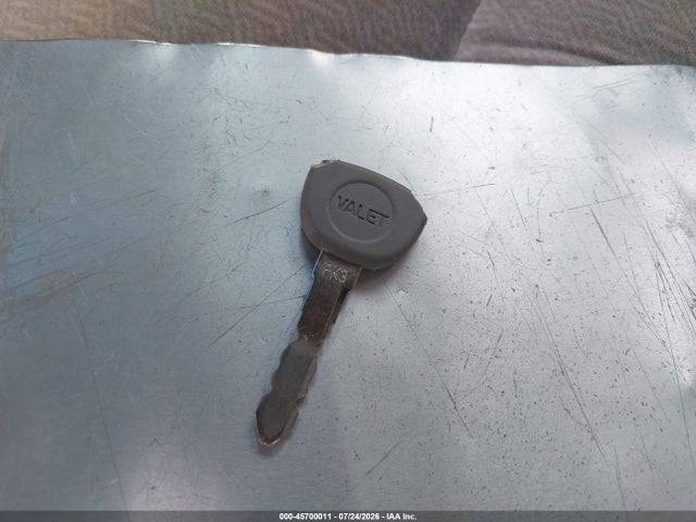 45700011 :رقم المزاد ، 1G4HP54K9Y4254524 vin ، 2000 Buick Lesabre Custom مزاد بيع