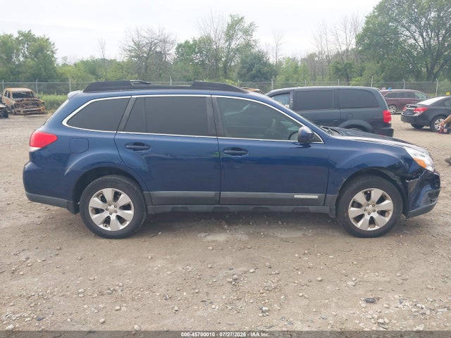 2011 Subaru Outback 2.5i Premium მანქანა იყიდება აუქციონზე, vin: 4S4BRBCC5B3326857, აუქციონის ნომერი: 45700010