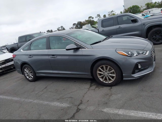Hyundai SONATA SE 2018 5NPE24AF4JH677034 Image 13