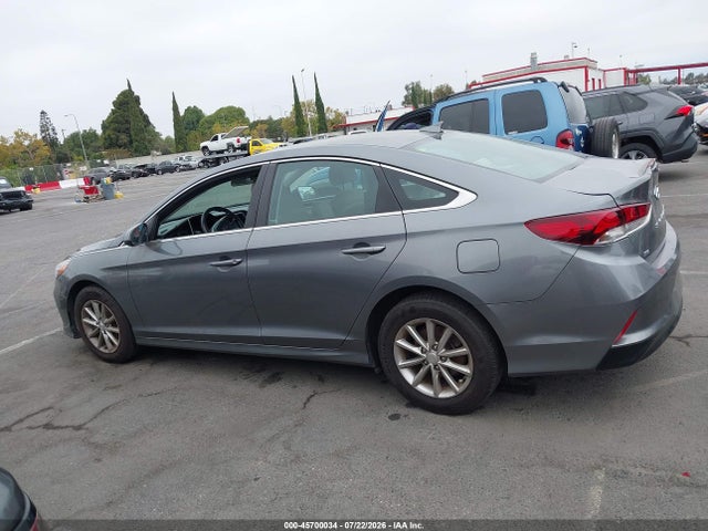 5NPE24AF4JH677034 Hyundai SONATA SE