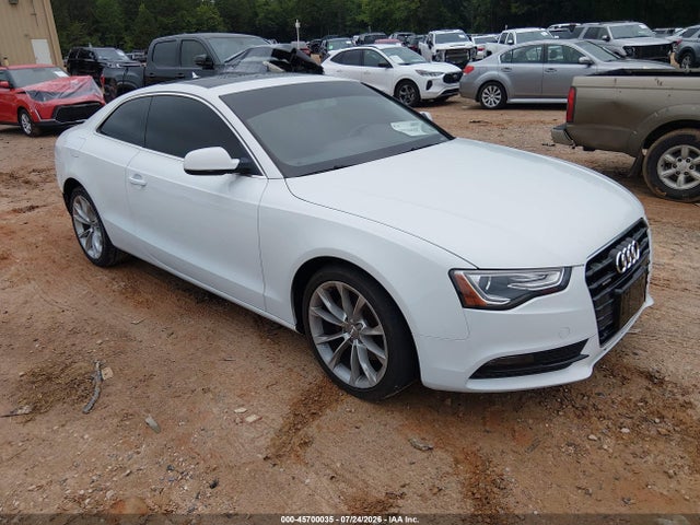 Продаж на аукціоні авто 2013 Audi A5 2.0t Premium, vin: WAUCFAFR5DA070176, номер лоту: 45700035
