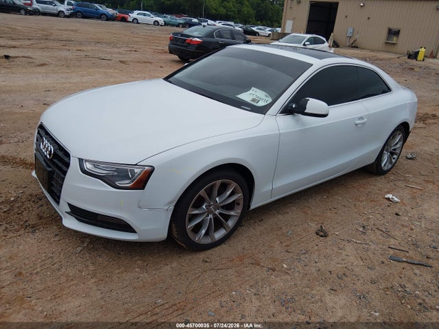 Продаж на аукціоні авто 2013 Audi A5 2.0t Premium, vin: WAUCFAFR5DA070176, номер лоту: 45700035