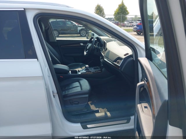 Продажа на аукционе авто 2019 Audi Q5 45 Premium, vin: WA1BNAFYXK2136165, номер лота: 45700042