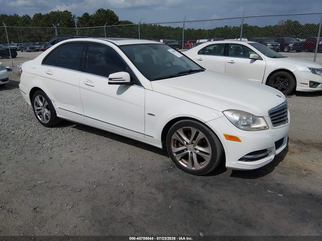 Auction sale of the 2012 Mercedes-benz C 250 Luxury, vin: WDDGF4HB7CR215326, lot number: 45700044