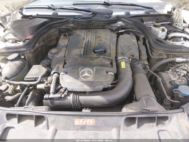 2012 Mercedes-benz C 250 Luxury მანქანა იყიდება აუქციონზე, vin: WDDGF4HB7CR215326, აუქციონის ნომერი: 45700044