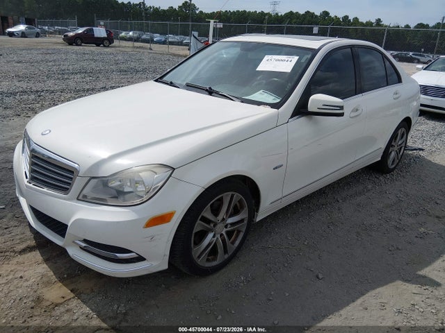 2012 Mercedes-benz C 250 Luxury მანქანა იყიდება აუქციონზე, vin: WDDGF4HB7CR215326, აუქციონის ნომერი: 45700044