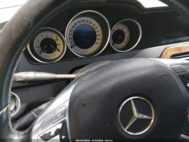 2012 Mercedes-benz C 250 Luxury მანქანა იყიდება აუქციონზე, vin: WDDGF4HB7CR215326, აუქციონის ნომერი: 45700044