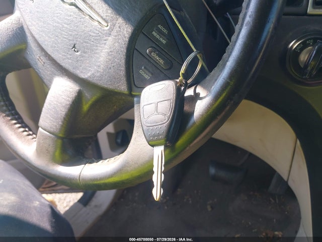 2006 Chrysler Pacifica მანქანა იყიდება აუქციონზე, vin: 2A4GM48496R649239, აუქციონის ნომერი: 45700050