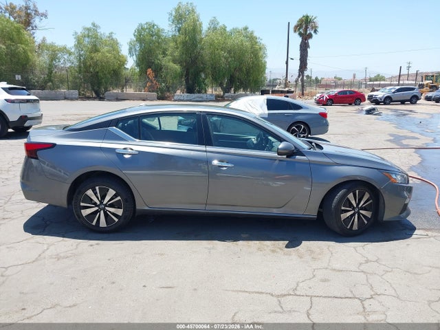 1N4BL4DV0NN383435 Nissan Altima Sv Fwd