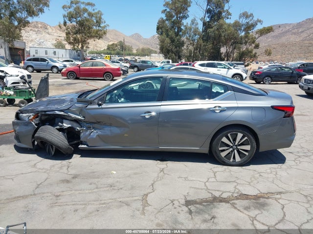 1N4BL4DV0NN383435 Nissan Altima Sv Fwd