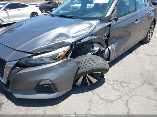 1N4BL4DV0NN383435 Nissan Altima Sv Fwd