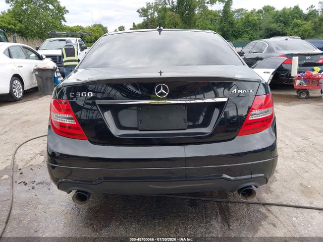 Aukcja sprzedaży 2013 Mercedes-benz C 300 Sport 4matic, vin: WDDGF8AB8DA806606, numer aukcji: 45700066