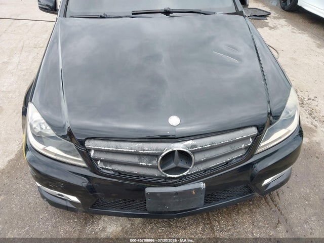 Aukcja sprzedaży 2013 Mercedes-benz C 300 Sport 4matic, vin: WDDGF8AB8DA806606, numer aukcji: 45700066