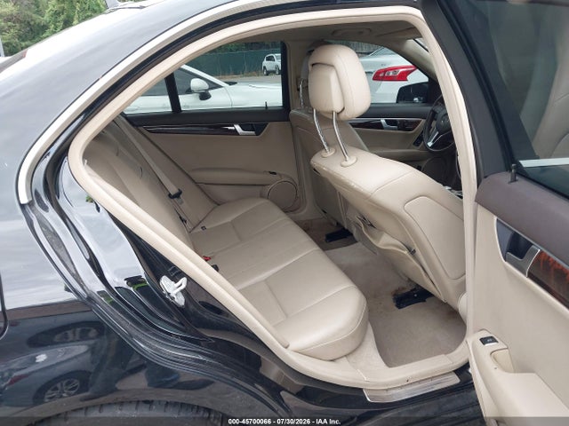 Aukcja sprzedaży 2013 Mercedes-benz C 300 Sport 4matic, vin: WDDGF8AB8DA806606, numer aukcji: 45700066
