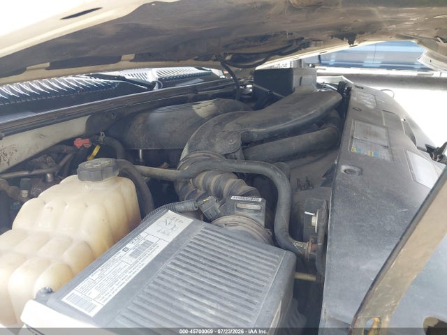 Продаж на аукціоні авто 2002 Chevrolet Tahoe Lt, vin: 1GNEK13Z22R262561, номер лоту: 45700069