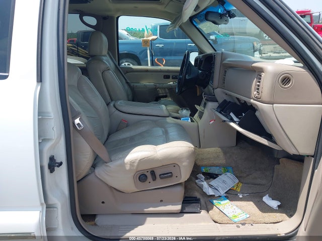 Продаж на аукціоні авто 2002 Chevrolet Tahoe Lt, vin: 1GNEK13Z22R262561, номер лоту: 45700069