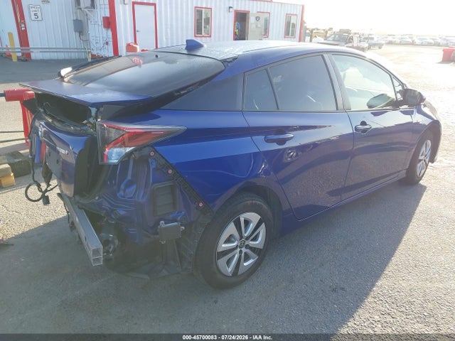 Toyota Prius Two 2017 JTDKBRFU7H3563087 Image 4