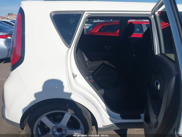 KIA Soul 2015 KNDJN2A25F7223880 Image 8