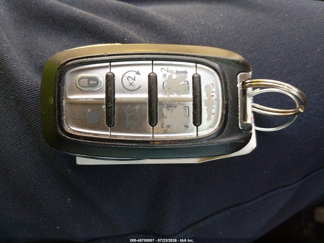 45700087 :رقم المزاد ، 2C4RC1BG0JR237447 vin ، 2018 Chrysler Pacifica Touring L مزاد بيع