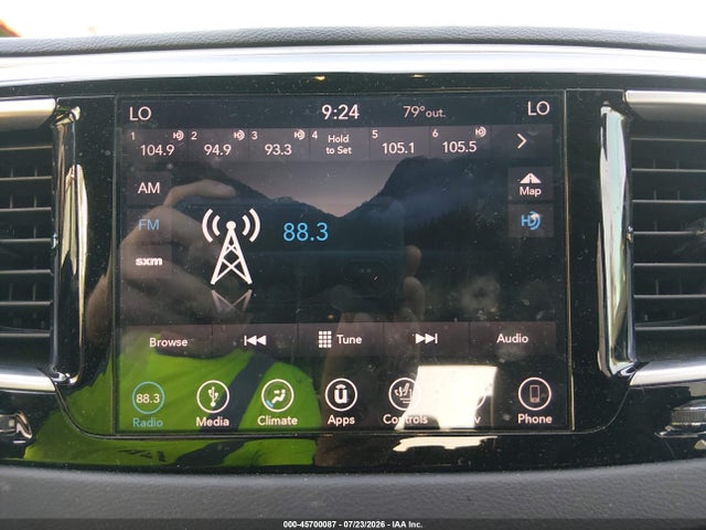 45700087 :رقم المزاد ، 2C4RC1BG0JR237447 vin ، 2018 Chrysler Pacifica Touring L مزاد بيع