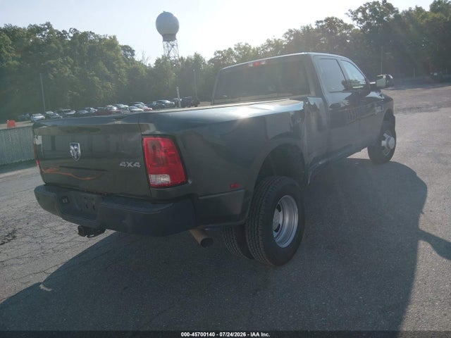 45700140 :رقم المزاد ، 3C63RRGL8GG365434 vin ، 2016 Ram 3500 Tradesman مزاد بيع